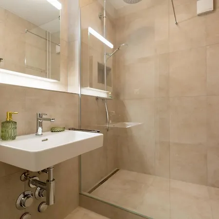 Retro Suite - Zuerich City Apartment
