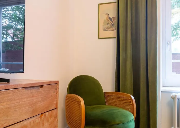 Retro Suite 2 King Beds & Sofa Bed Zuerich Hb Апартаменти Цюрих